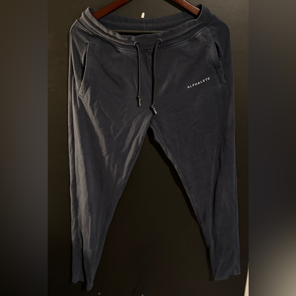 Alphalete joggers